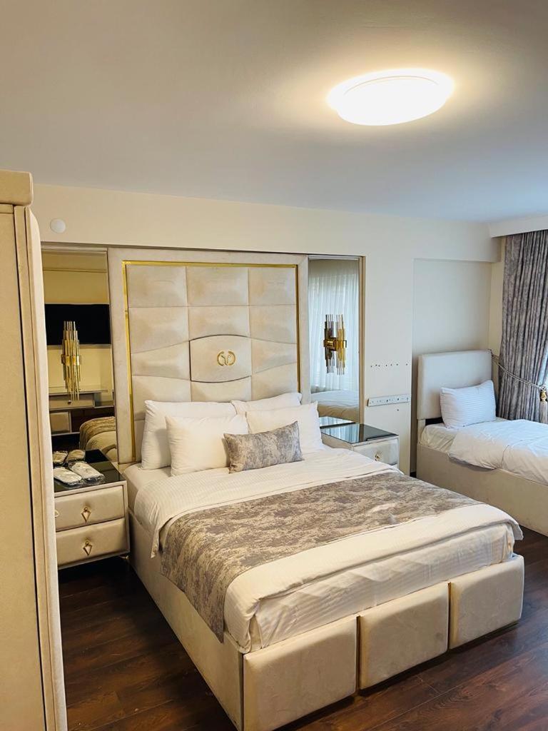 Aymira Suite Hotel Истанбул Стая снимка