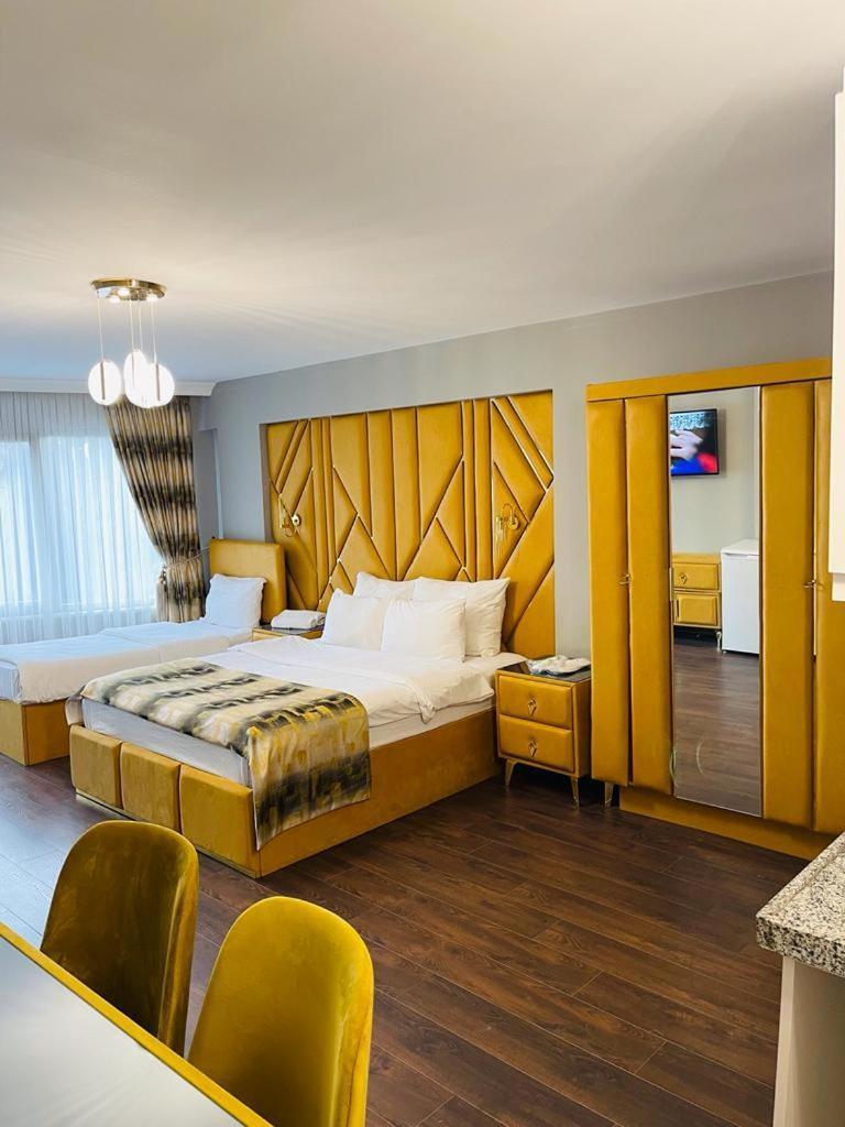 Aymira Suite Hotel Истанбул Стая снимка