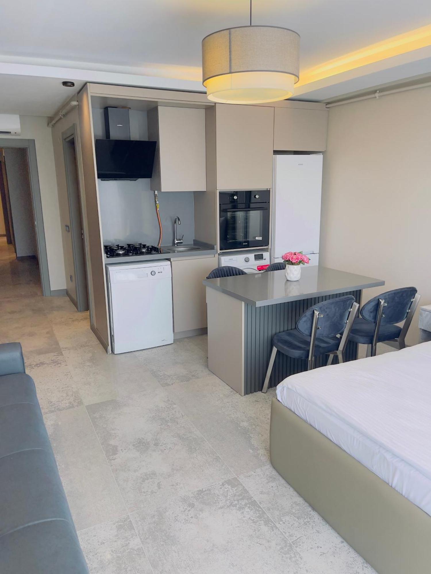 Aymira Suite Hotel Истанбул Екстериор снимка