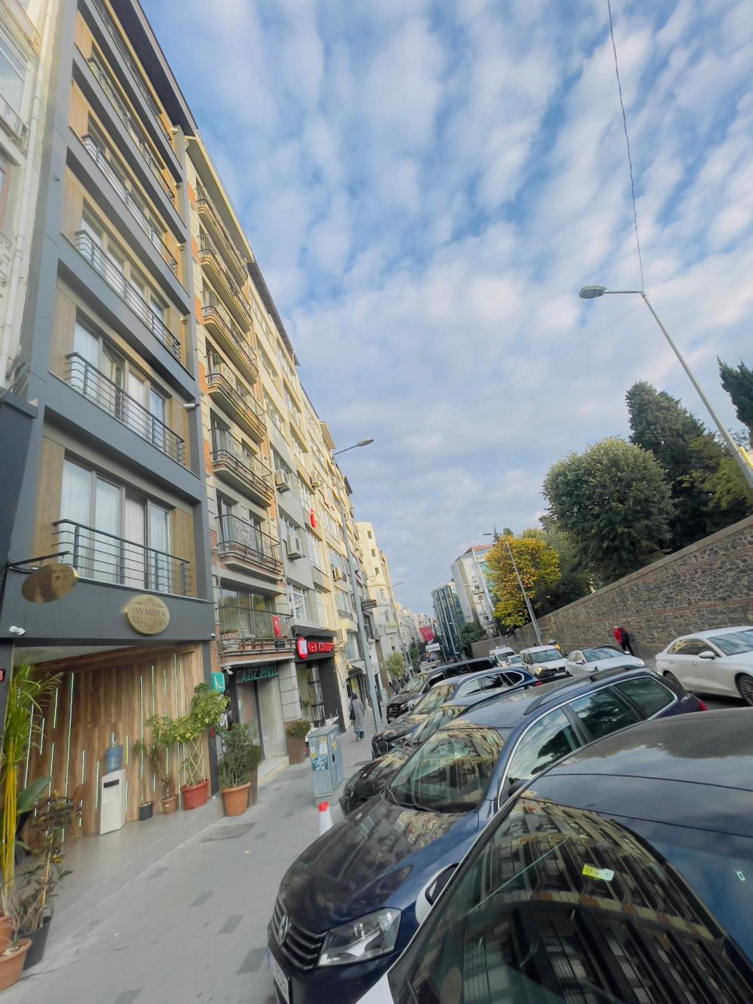 Aymira Suite Hotel Истанбул Екстериор снимка